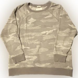 American eagle camo crewneck sweater